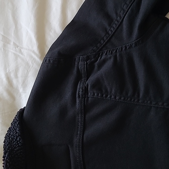 Levi's Original Black on Black Sherpa-Lined Classic Denim Trucker Jacket Size S - Picture 9 of 16